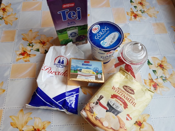 Nekysnuté tvarohové a orechové rožteky (fotorecept) - obrázok 1